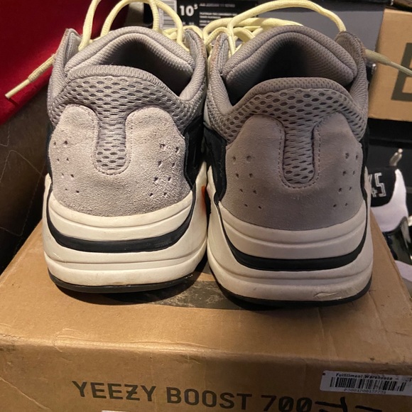 Yeezy 700 wave runner - Picture 4 of 6